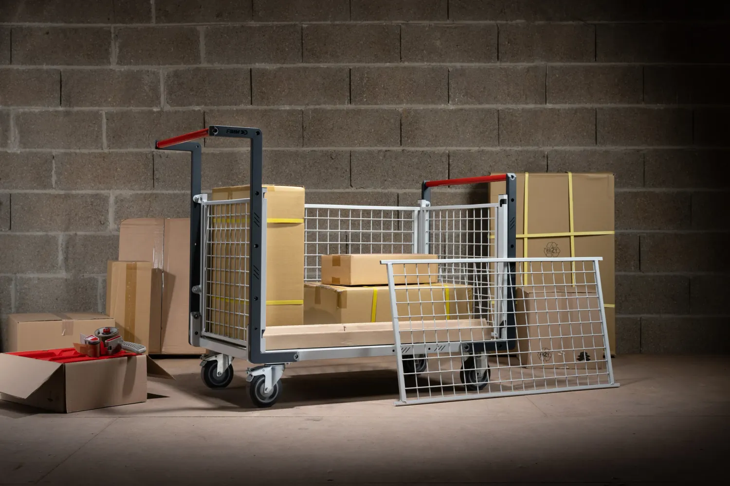 Fimm chariot grillagé plateau bois 250 kg 2 ridelles